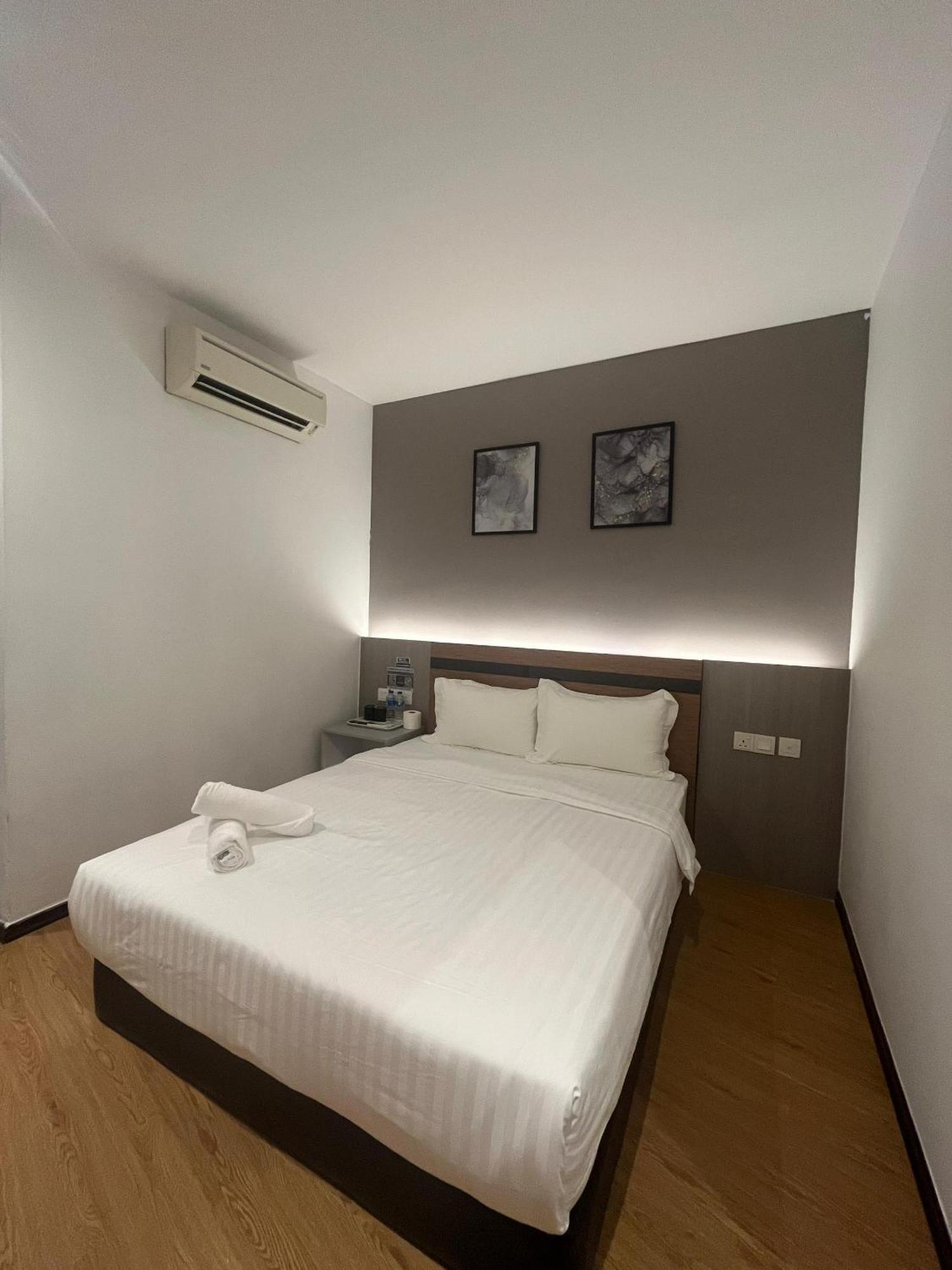 Havona Hotel - Bandar Putra Kulai - Self Check-In エクステリア 写真