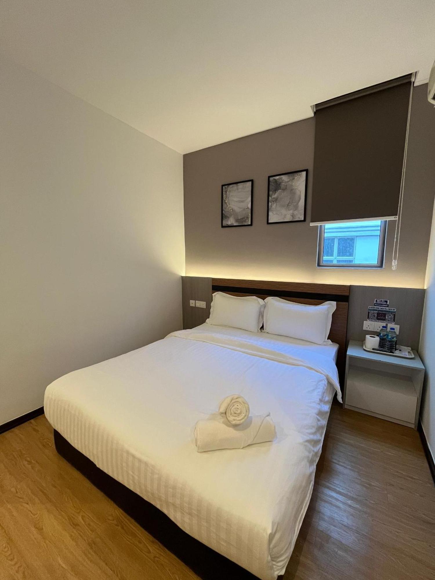 Havona Hotel - Bandar Putra Kulai - Self Check-In エクステリア 写真